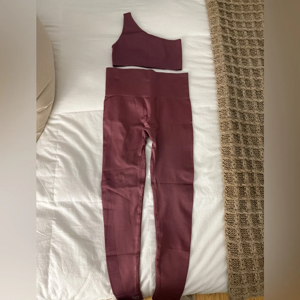 Set Active | Workout Set - Picture 4 of 6